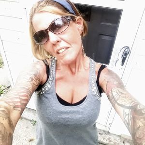 Meet your Posher, Dayna